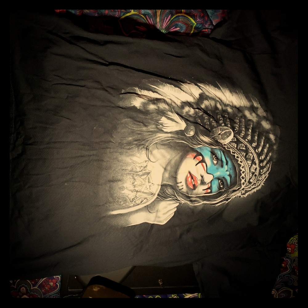 Beautiful black cotton tee
